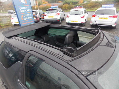 YFZ8391CitroenDS3-13