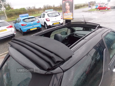 YFZ8391CitroenDS3-14