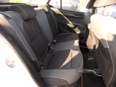 YR68VOYSkodaFabia-13