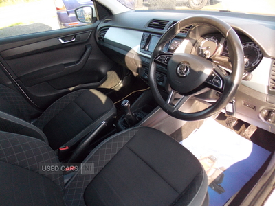 YR68VOYSkodaFabia-14