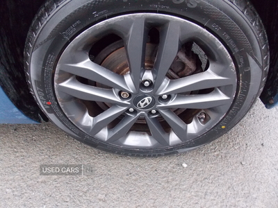 EO65BVHHyundaii30-11