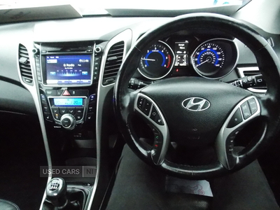 EO65BVHHyundaii30-18