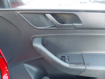 SV14KVPSkodaRapid-16