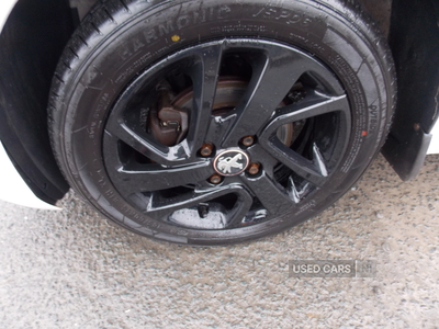 ASZ5935Peugeot108-11