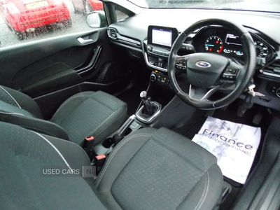 BW67EBXFordFiesta-14