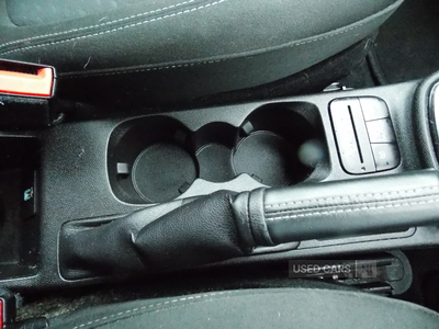 BW67EBXFordFiesta-19