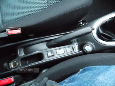 DV14XADNissanNote-18