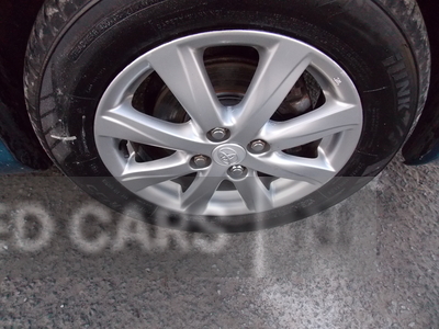 FD13PGEToyotaYaris-8