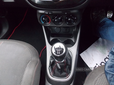 LT16HAEVauxhallCorsa-19