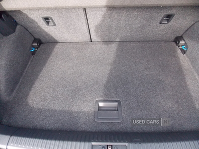 NG64VWAVolkswagenPolo-12