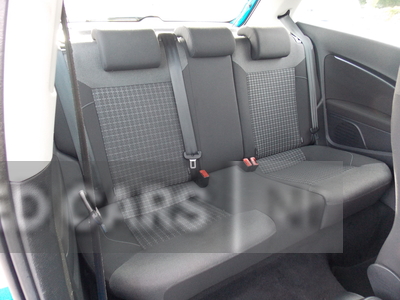 NG64VWAVolkswagenPolo-14