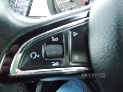 NG64VWAVolkswagenPolo-21