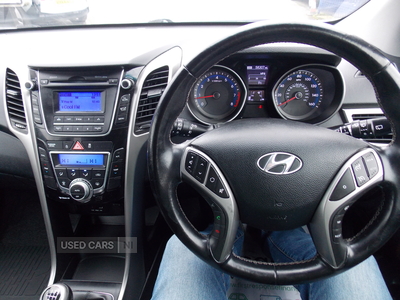 SE13HHSHyundaii30-17