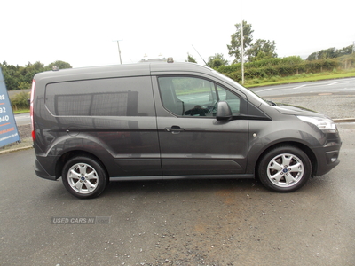 BT18UJNFordTransit-Connect-1