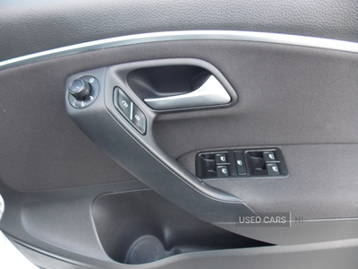 GM17VTWVolkswagenPolo-17