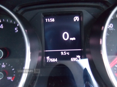 GM17VTWVolkswagenPolo-23