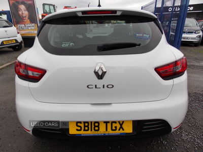 SB18TGXRenaultClio-5