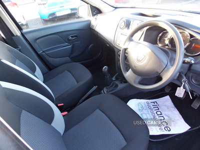 SB66DVMDaciaSandero-13