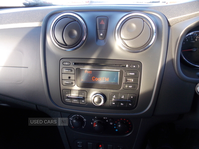 SB66DVMDaciaSandero-16