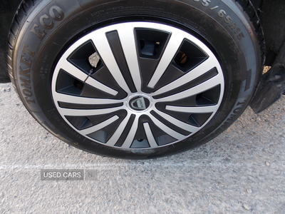 SB66DVMDaciaSandero-8