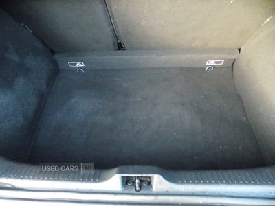 SB67HKDRenaultClio-12