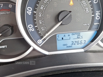 SC63KCKToyotaAuris-17