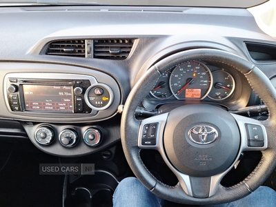 SF63XOZToyotaYaris-10