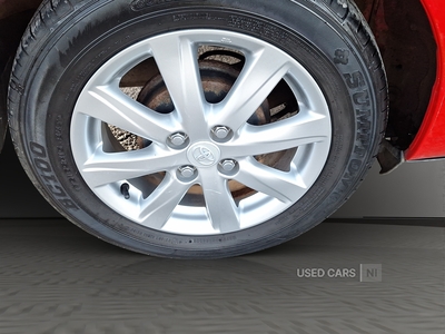 SF63XOZToyotaYaris-13