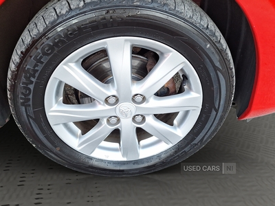 SF63XOZToyotaYaris-14