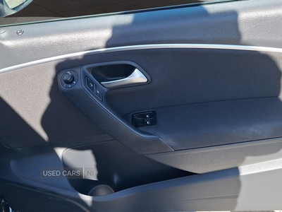 SG16TNMVolkswagenPolo-9