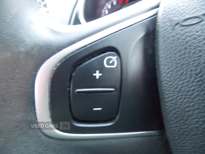 SG17GAWRenaultClio-22