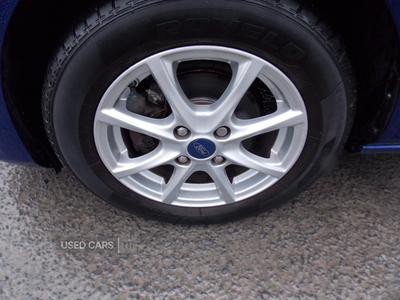 SG67EUNFordFiesta-10