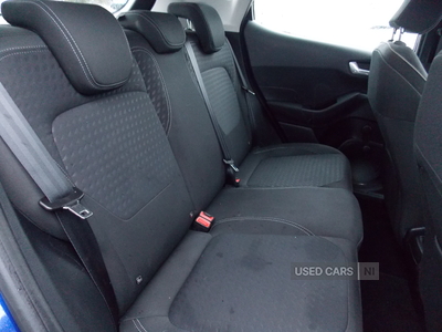 SG67EUNFordFiesta-13