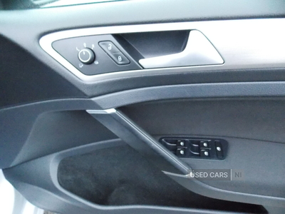 YK65YFHVolkswagenGolf-17