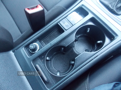 YK65YFHVolkswagenGolf-21