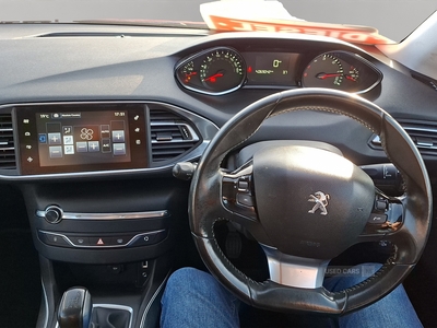 CK64LGLPeugeot308-16