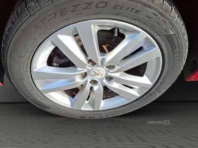 CK64LGLPeugeot308-8