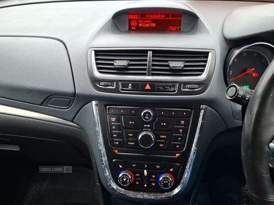 DY64BXHVauxhallMokka-16