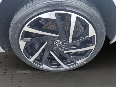 GF18WGCVolkswagenPolo-11