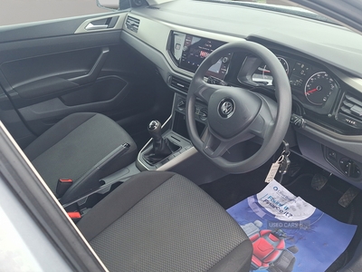 GF18WGCVolkswagenPolo-14