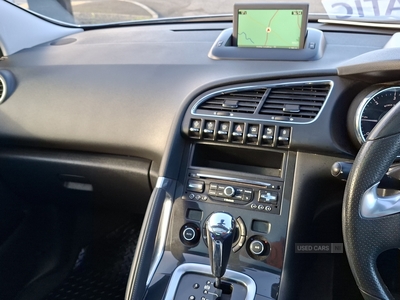 KM65FZRPeugeot3008-17