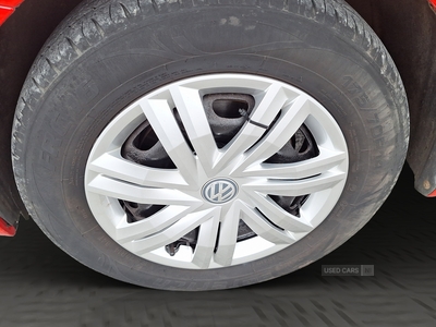 LY66BZLVolkswagenPolo-10