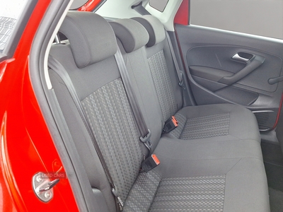 LY66BZLVolkswagenPolo-13