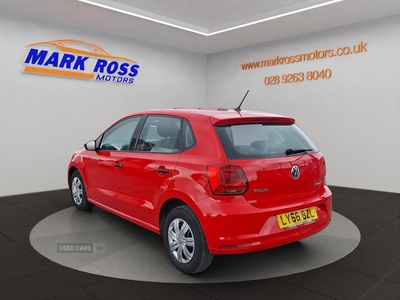 LY66BZLVolkswagenPolo-4