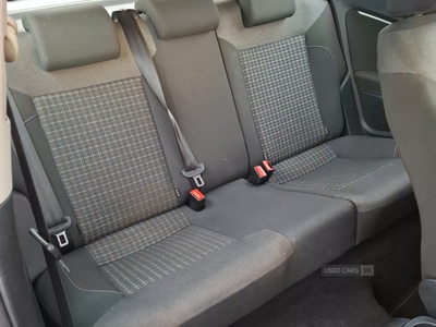 MT64KWFVolkswagenPolo-13