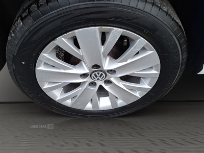 MT64KWFVolkswagenPolo-8