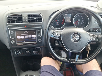 PF66HRAVolkswagenPolo-16