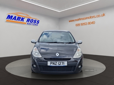 PNZ1271RenaultClio-1