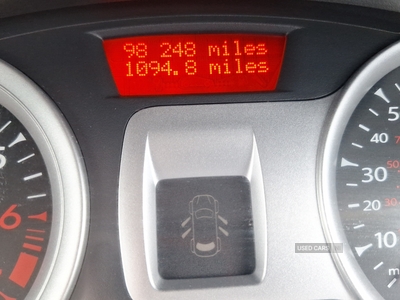 PNZ1271RenaultClio-18