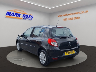 PNZ1271RenaultClio-4